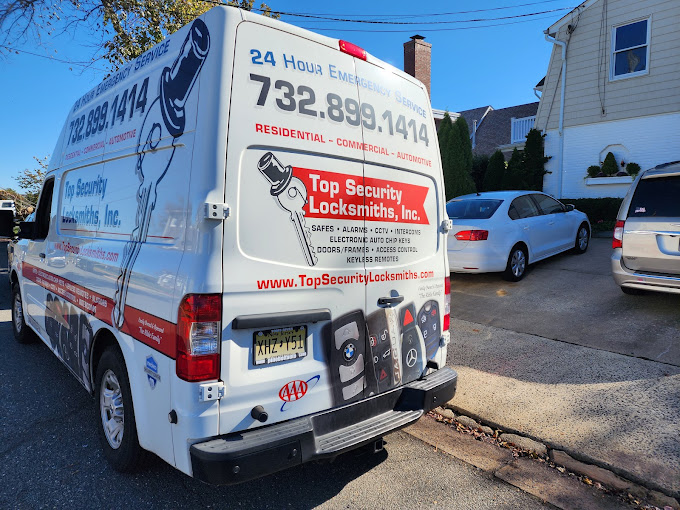 Top Security Locksmiths van at a client's home